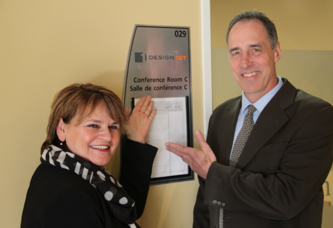 united-way-joan-highet-kevin-bailey-design-1st