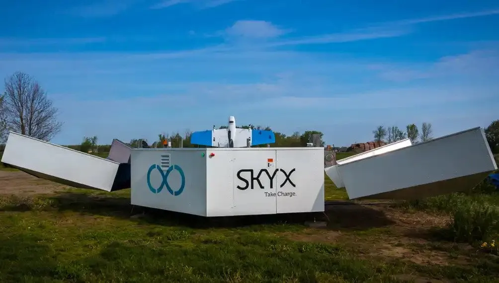 SkyX - Drone Recharging Station